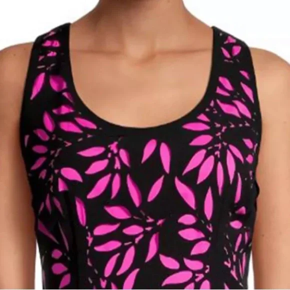 Shani Black Dress with Fuchsia Accents - Picture 9 of 11